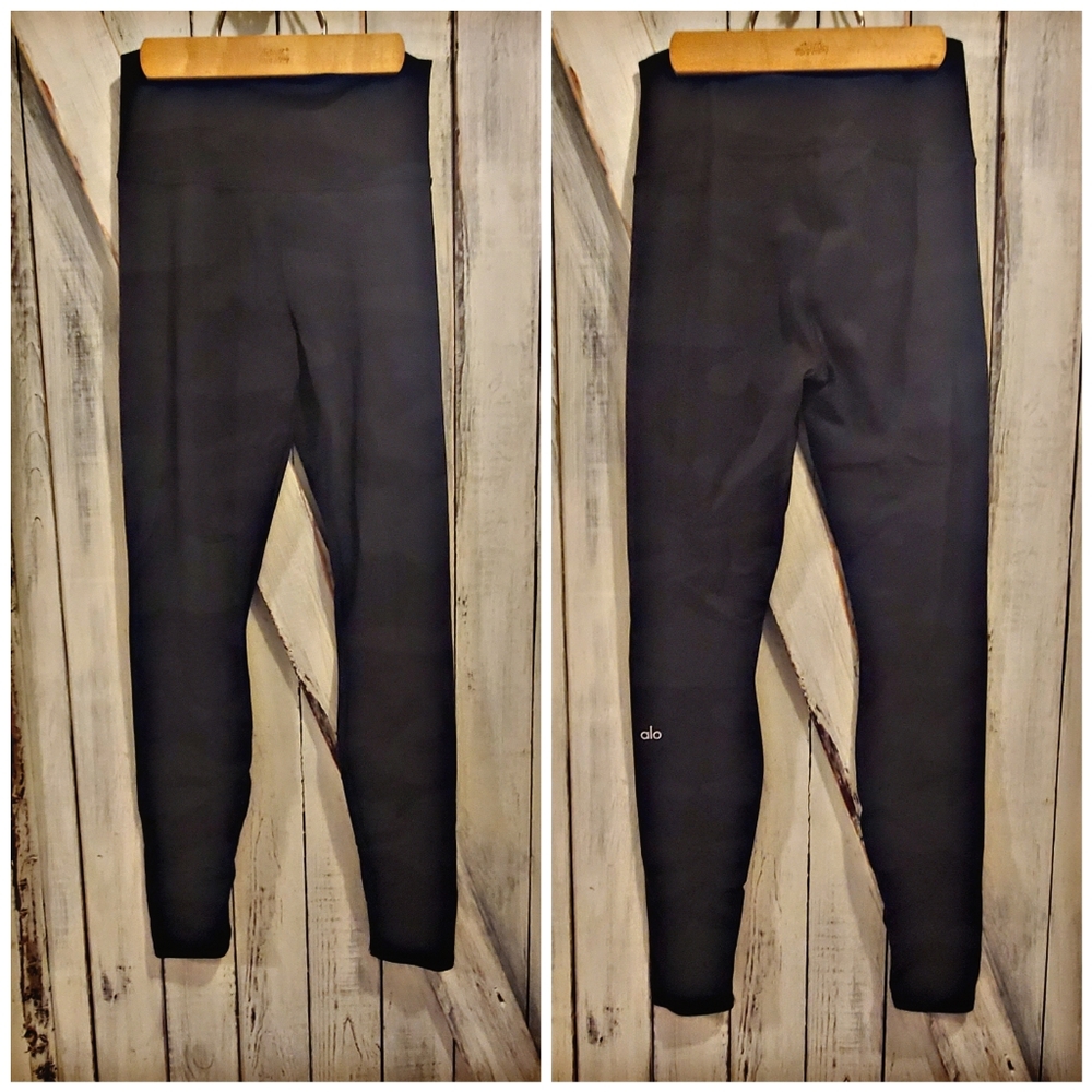 Alo camo high-rise leggings MEDIUM